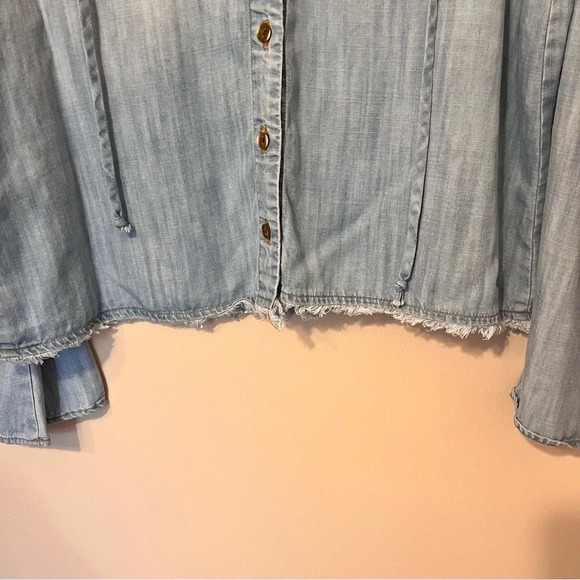 CLOTH &  STONE ANTHROPOLOGIE Chambray Top - Picture 5 of 7